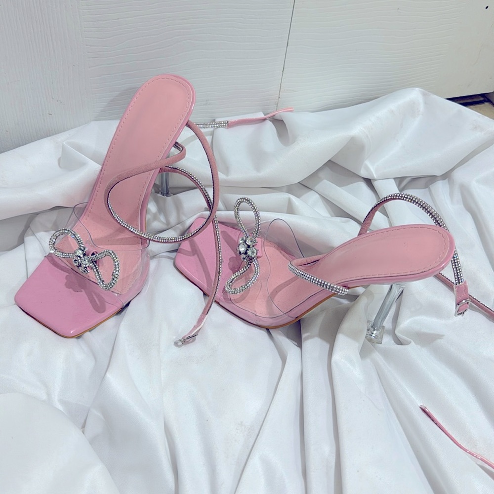 heeled sandals